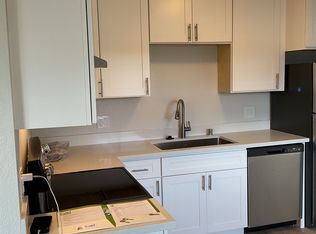 Fair Oaks Garden Apartments, Arroyo Grande, CA 93420