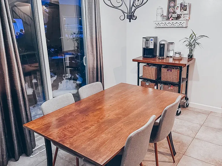 Breakfast Nook