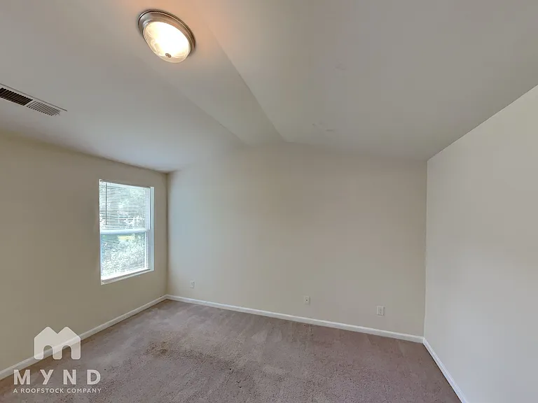 2547 Piering Dr — Photo 9