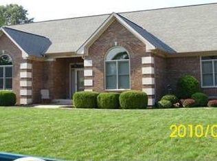 1948 Red Oak Dr, Franklin, IN 46131