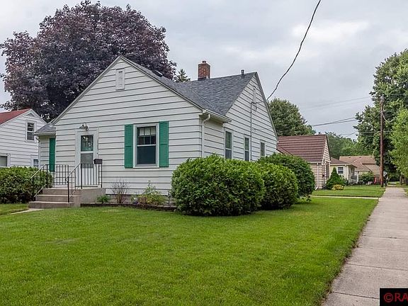 3rd image of 1703 N Broad St