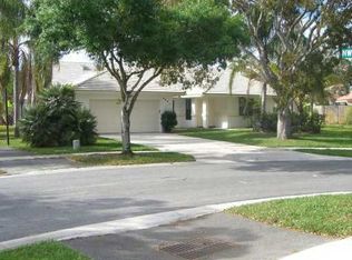 9661 NW 18th St, Plantation, FL 33322