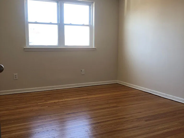 First bedroom w south facing windows