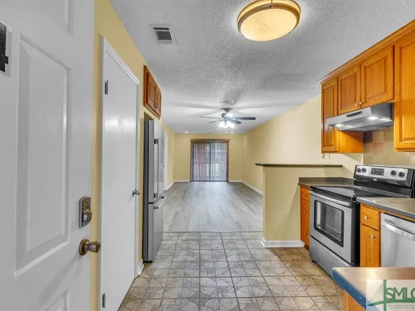 207 Azalea Road #114, Midway, GA 31320