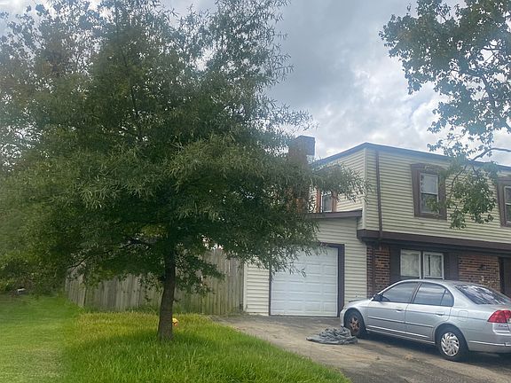 3rd image of 901 Harbour North Dr