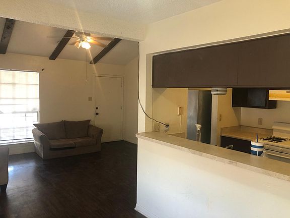 5th image of 5718 Bienville Dr
