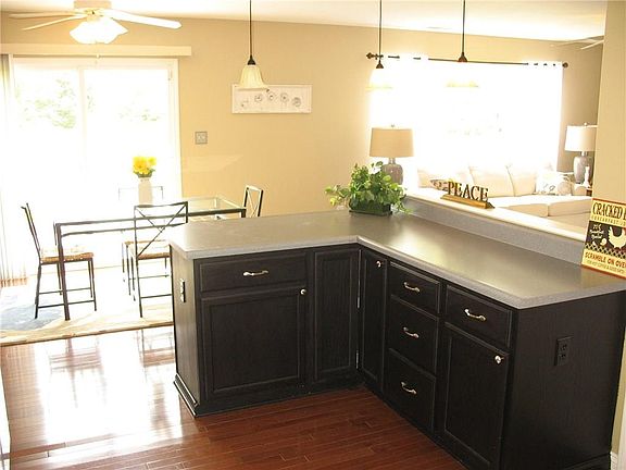 5th image of 750 Squire Ln