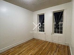 326 Parkville Ave #1B, Brooklyn, NY 11230