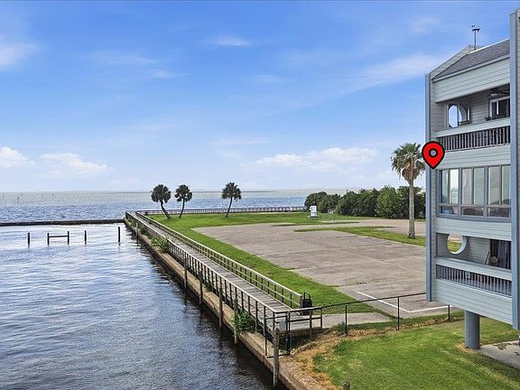 2nd image of 580 Pleasure Island Blvd APT 224