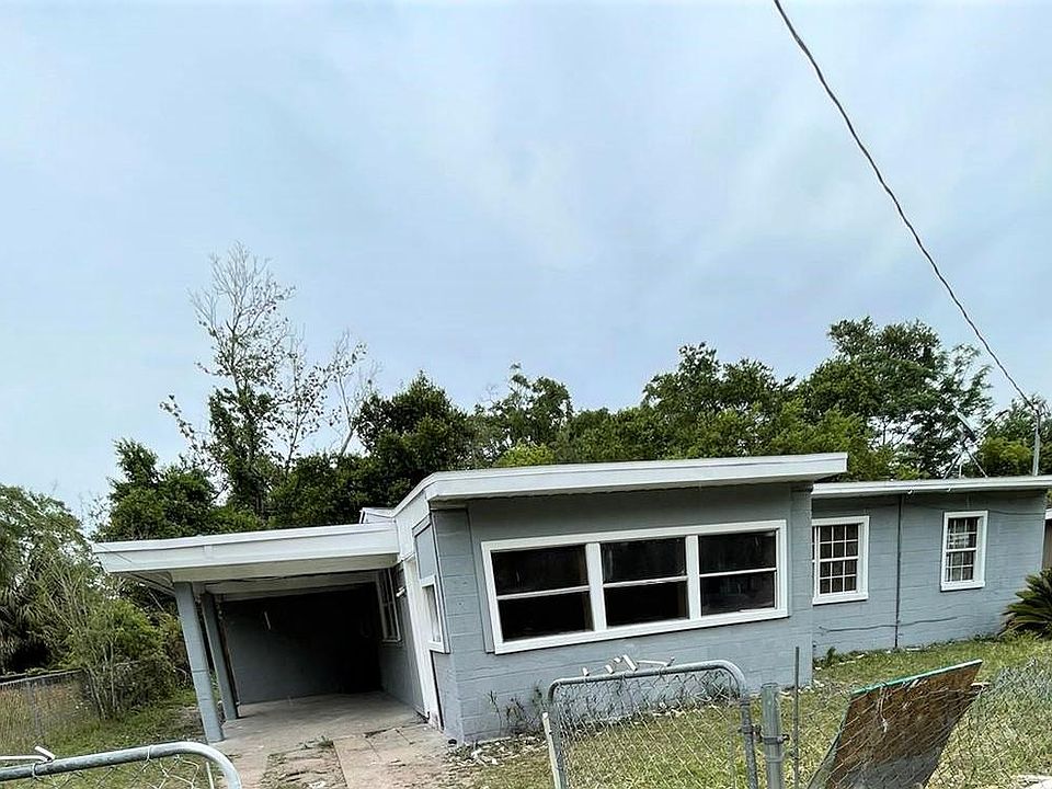 1st image of 8961 Jefferson Ave