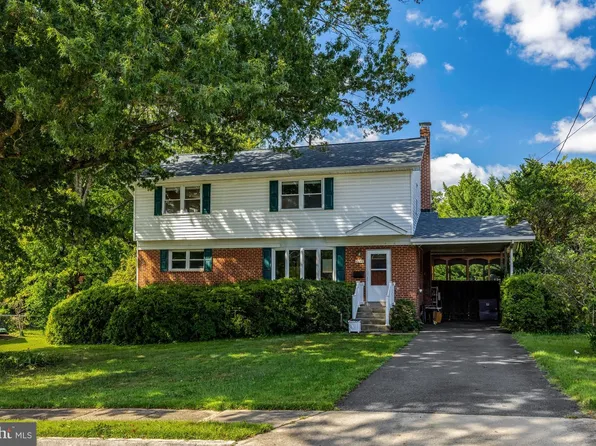 10244 Dale Dr, Fairfax, VA 22030