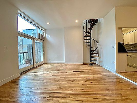 2nd image of 244 W 102nd St #5B3