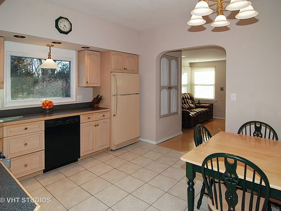 5th image of 316 Lathrop Ave