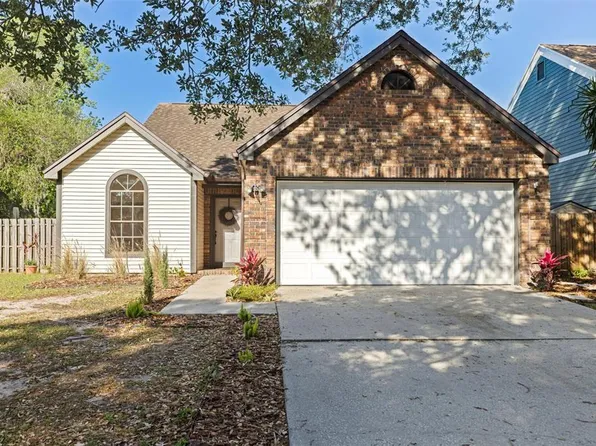 3510 Greenglen Cir, Palm Harbor, FL 34684
