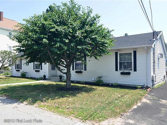 3rd image of 27 Lyman Ave