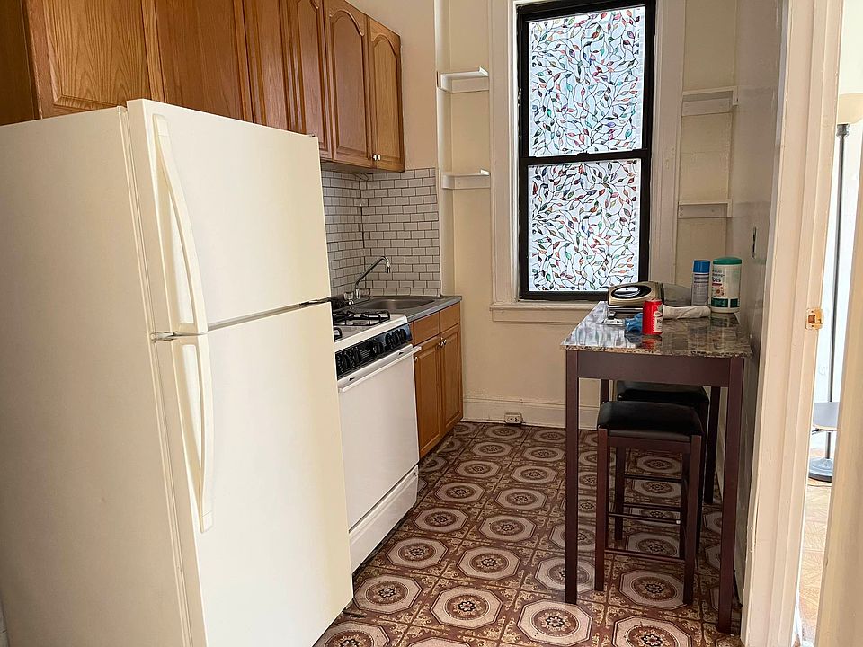 1st image of 29-26 Newtown Ave #3F