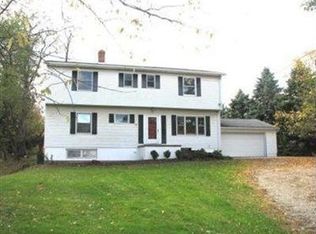 12191 Sheldon Rd, Mantua, OH 44255