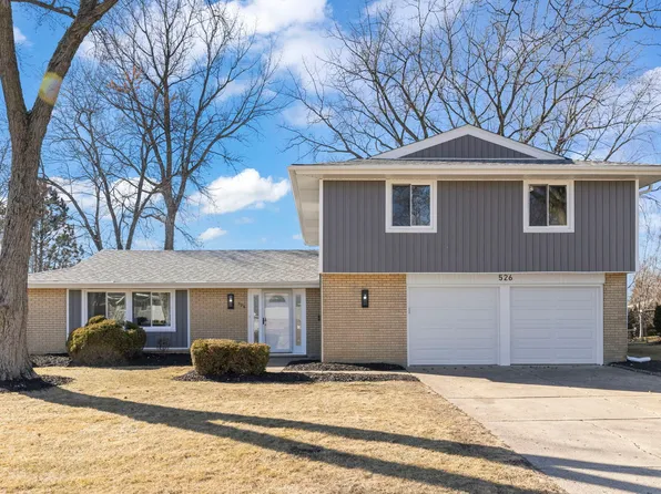 526 S Springinsguth Rd, Schaumburg, IL 60193