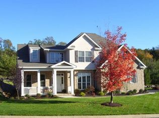 23 Oneill Dr, Moosic, PA 18507