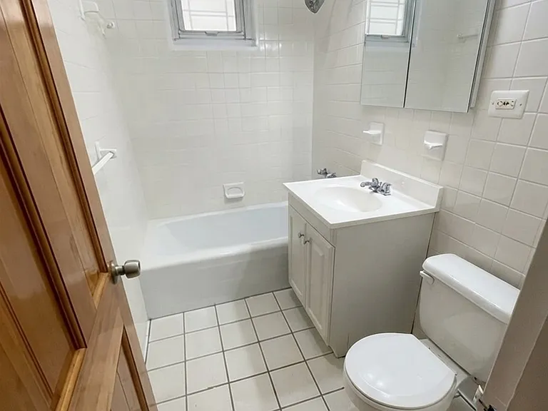 401 E 81st St #1C — Photo 11