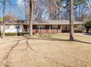 1026 Whitewood Dr, Benton, AR 72015