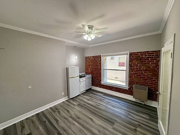 2nd image of 1626 N Harvard Blvd APT 108