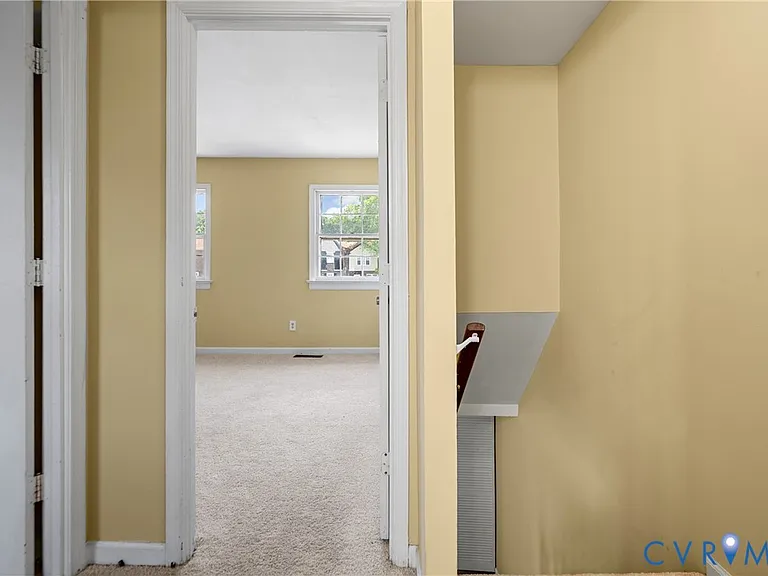 4704 Leadenhall Dr — Photo 26