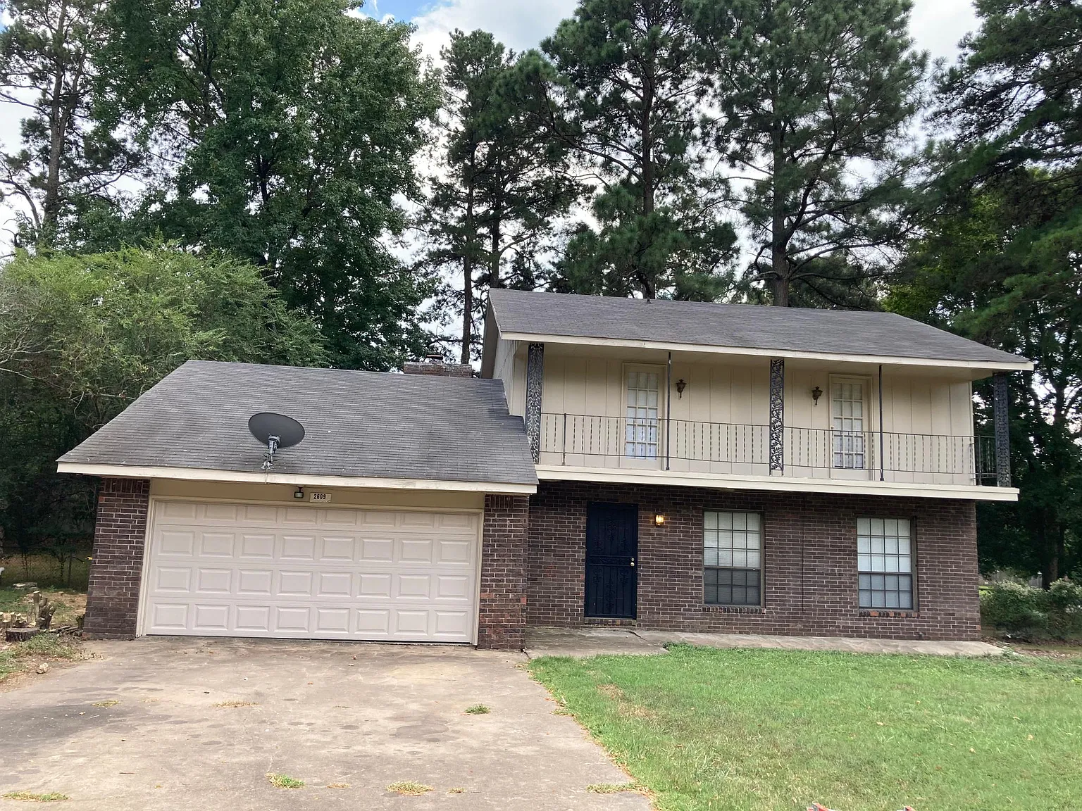 4 bed, 1875 sqft, $1,650 — Photo 1