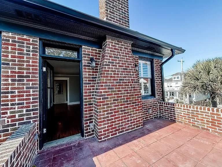 195 Tradd St #B — Photo 43