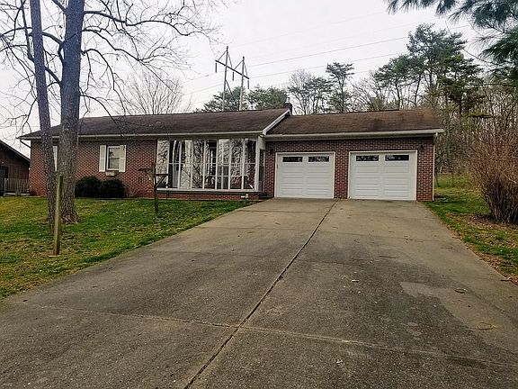 2nd image of 87 Cedarwood Ln