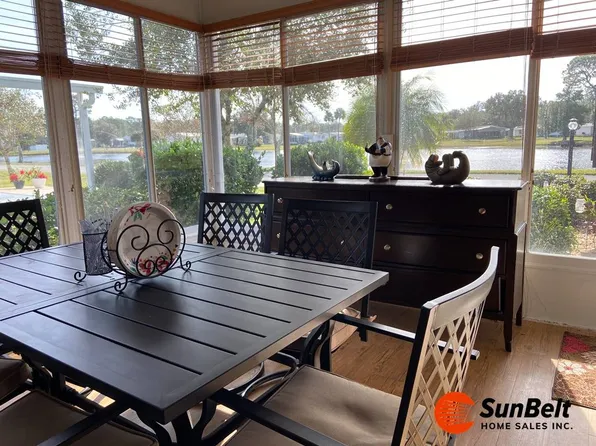 939 Robin Dr, Deland, FL 32724