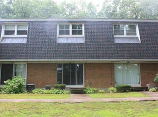 327 Dunfey Ln #327, Windsor, CT 06095