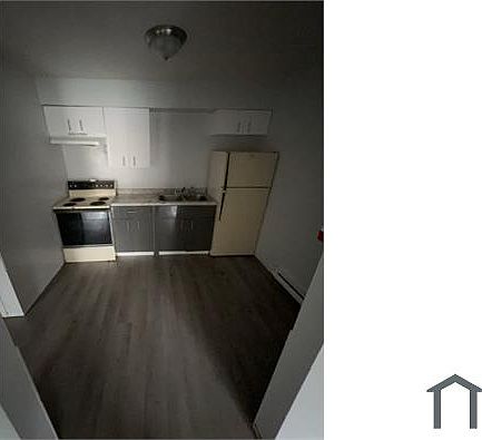 1st image of 1520 Brooke Park Dr Unit 1