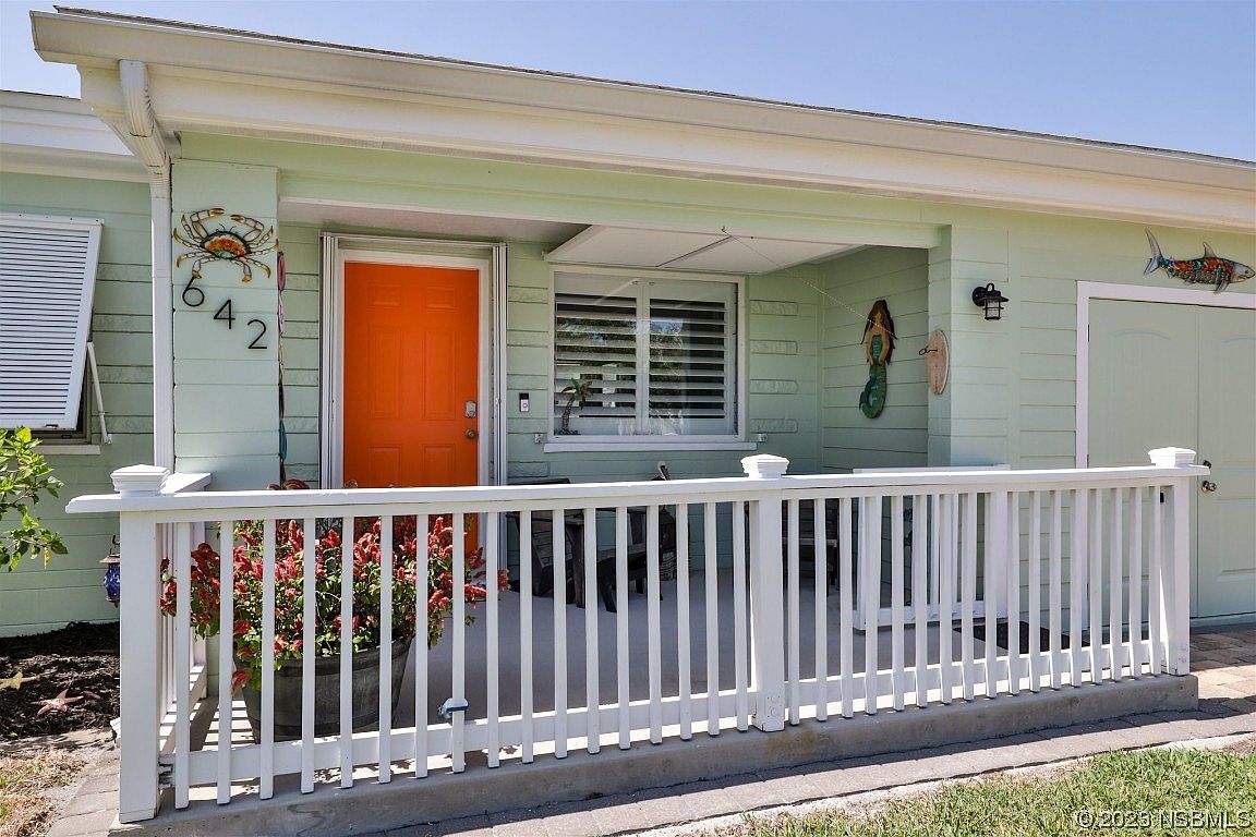642 S Pine St, New Smyrna Beach, FL 32169 Zillow