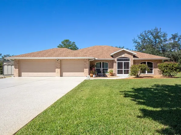 200 Lake Doyle Dr, Deltona, FL 32738