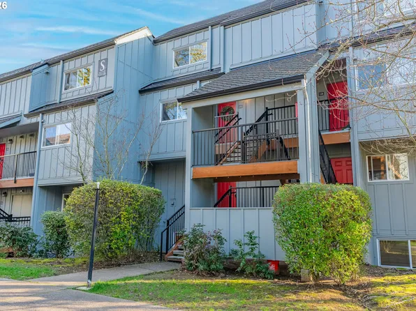 4 Touchstone Ter Unit 120, Lake Oswego, OR 97035