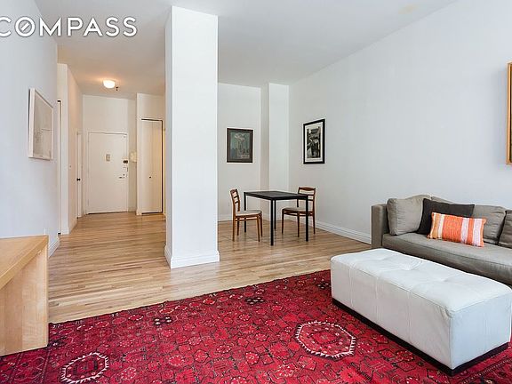 3rd image of 1 Tiffany Pl APT 1M