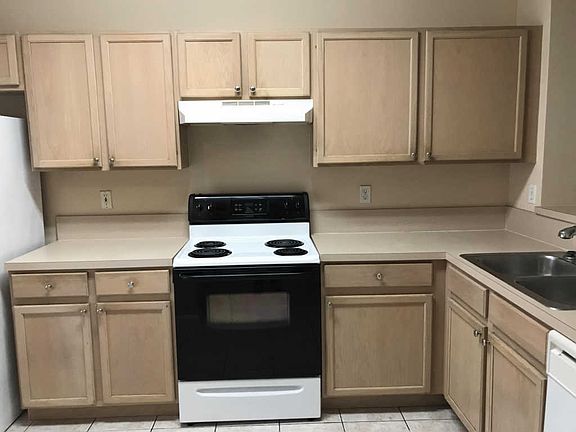 2nd image of 6943 Blacksmith Way