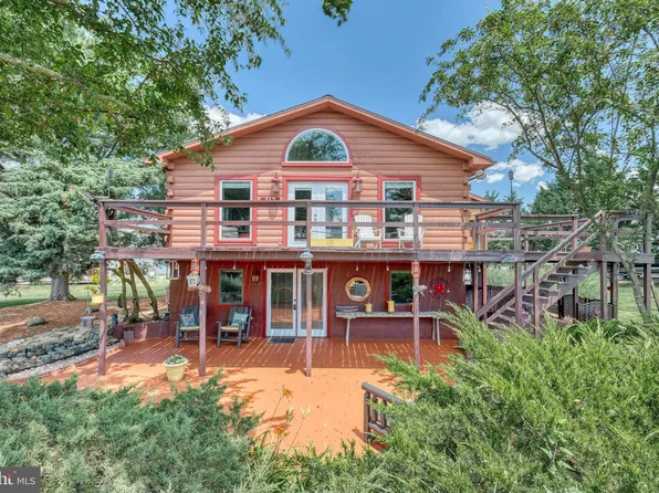 117 Lake Meade Dr, East Berlin, PA 17316