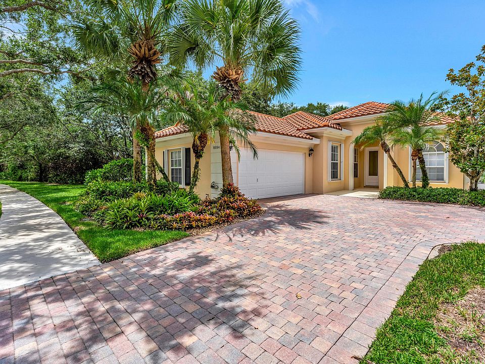 1st image of 8894 SE Retreat Drive