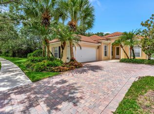 8894 SE Retreat Dr, Hobe Sound, FL 33455