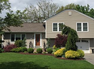 692 Cypress St, New Milford, NJ 07646
