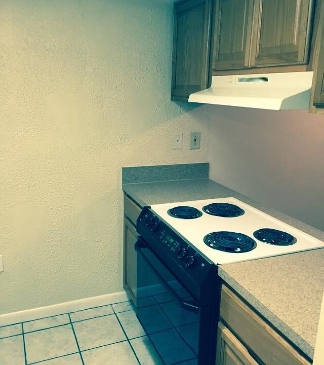 1st image of 283 Ulster Ln #283