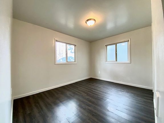 5th image of 1712 W Gardner Ave Unit 201