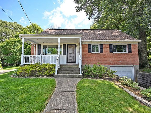 4th image of 1051 Roxie Ln