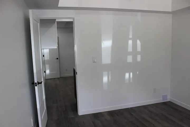 590 Main St E #1A — Photo 16