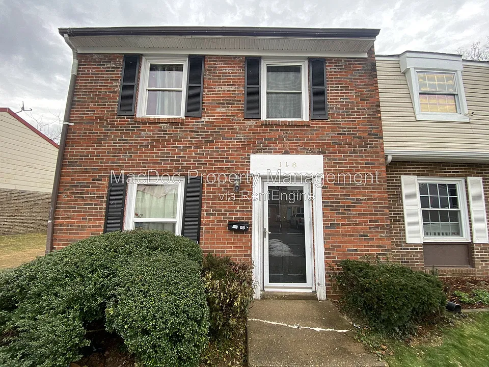 118 Hickok Cir
