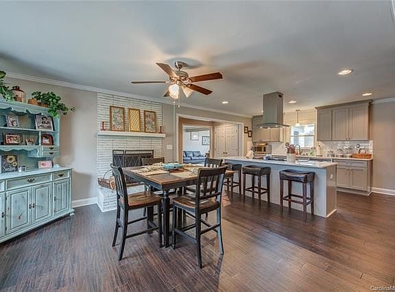5th image of 510 Downey Pl