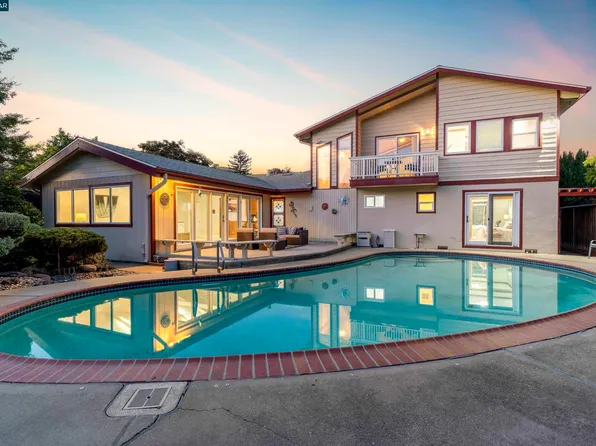 3846 Madera St, Pinole, CA 94564