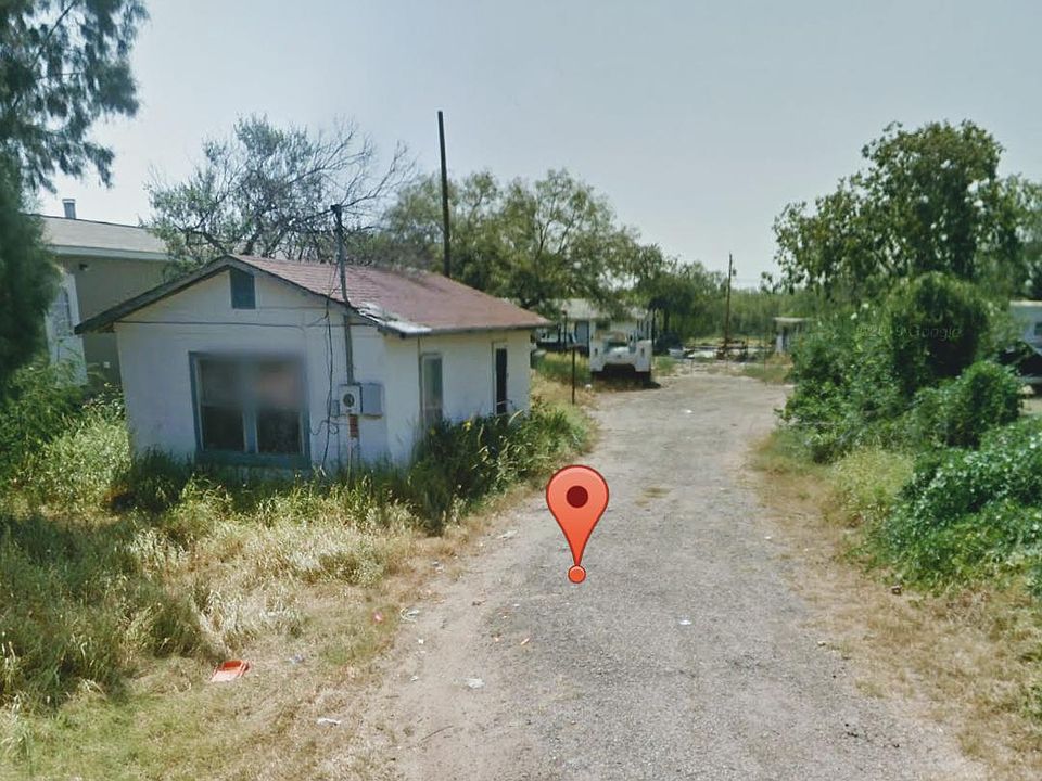 2nd image of 129 E School St